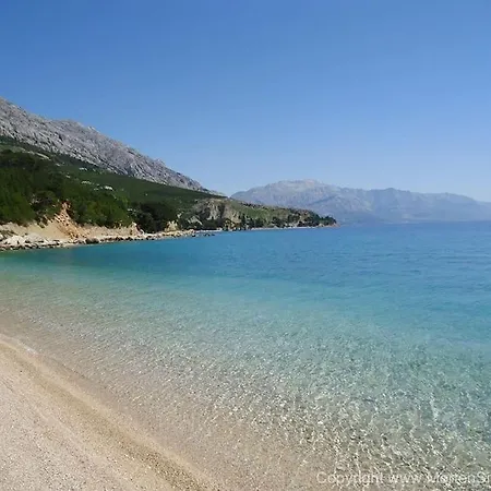 Nice With Pool And Jacuzzi Near Split *