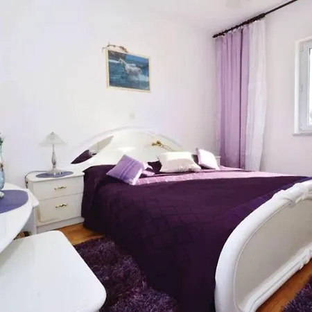 Nice With Pool And Jacuzzi Near Split * Dicmo
