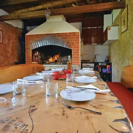 Nice With Pool And Jacuzzi Near Split Villa *